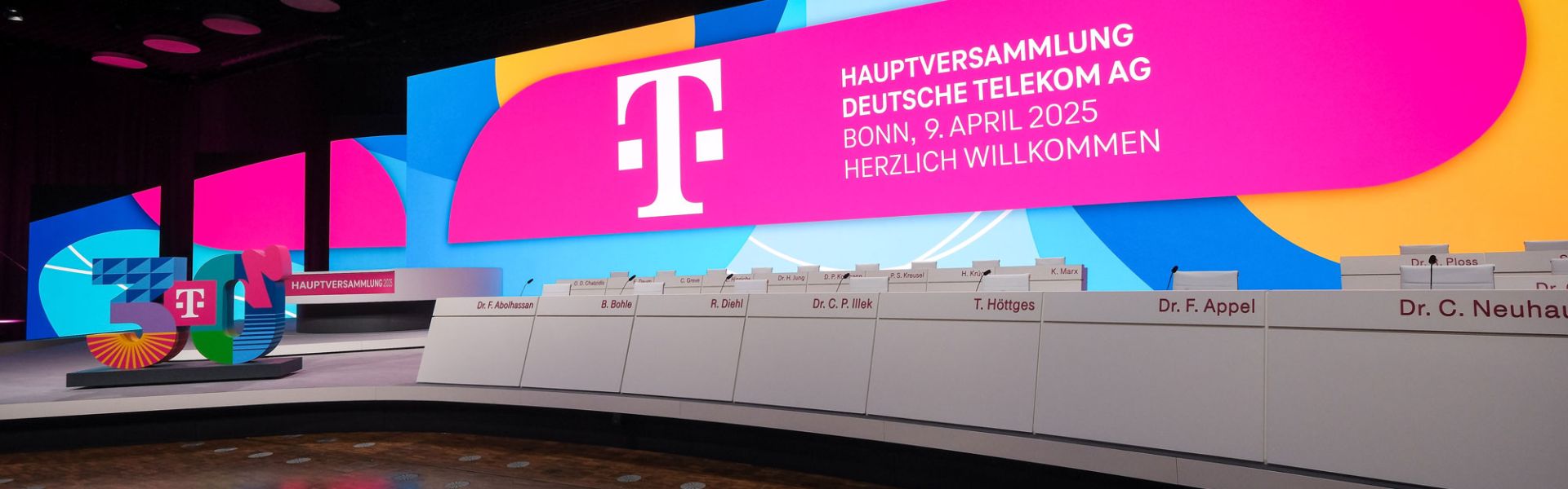 Titelbild für Projekt Telekom Hauptversammlung Bühne