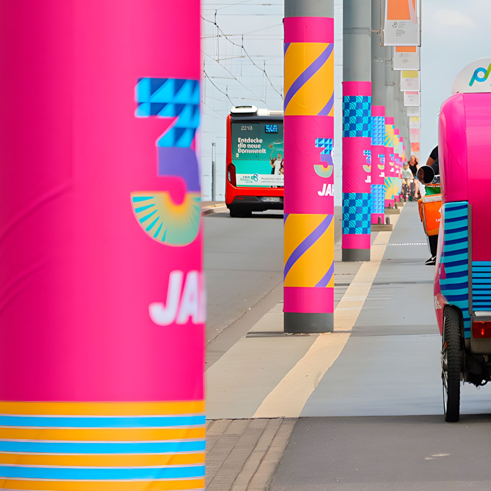 Titelbild für Projekt 30 Jahre Telekom Fest Rikscha und Stadtgestalung